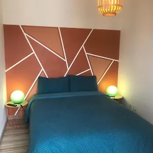  Appartement Petite Terasse Vue Mer. France